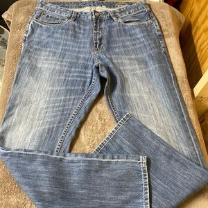 Tommy Bahama size 36/32 jeans